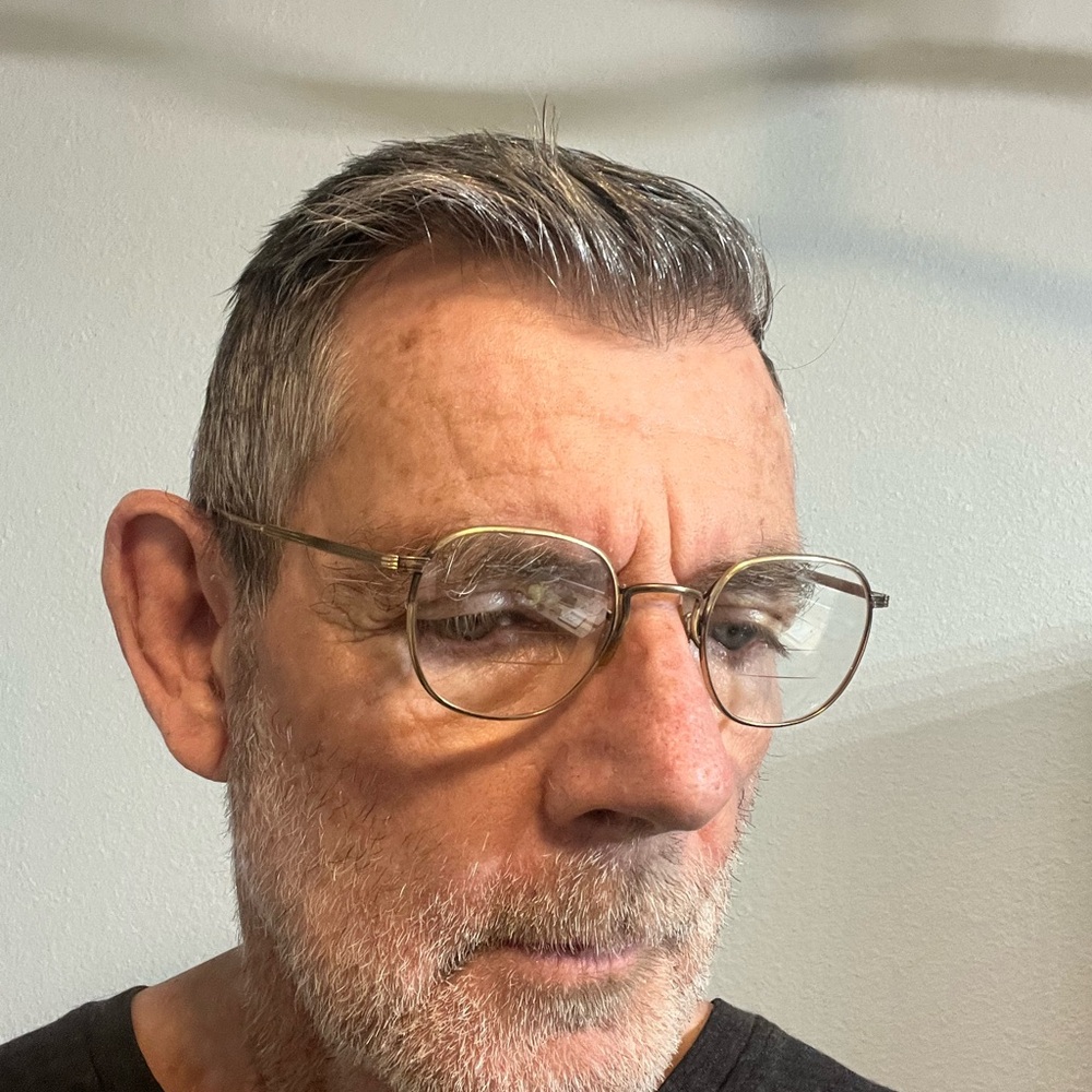 Vintage Men’s American Optical Gold Frame Glasses